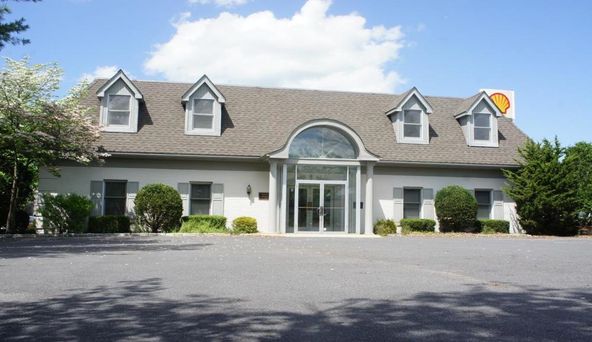 Brantwyn Building: 270 Presidential Drive, Wilmington, DE 19807